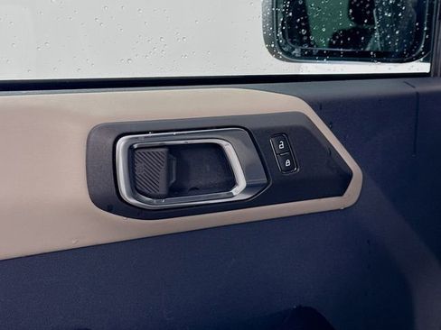 Used 2024 Ford Bronco Wildtrak image 18