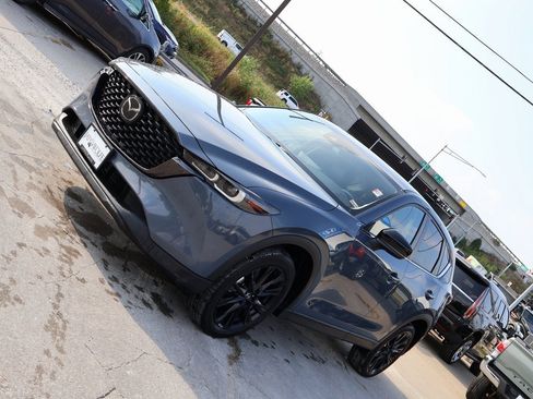 Used 2022 MAZDA CX-5 Carbon Edition image 3