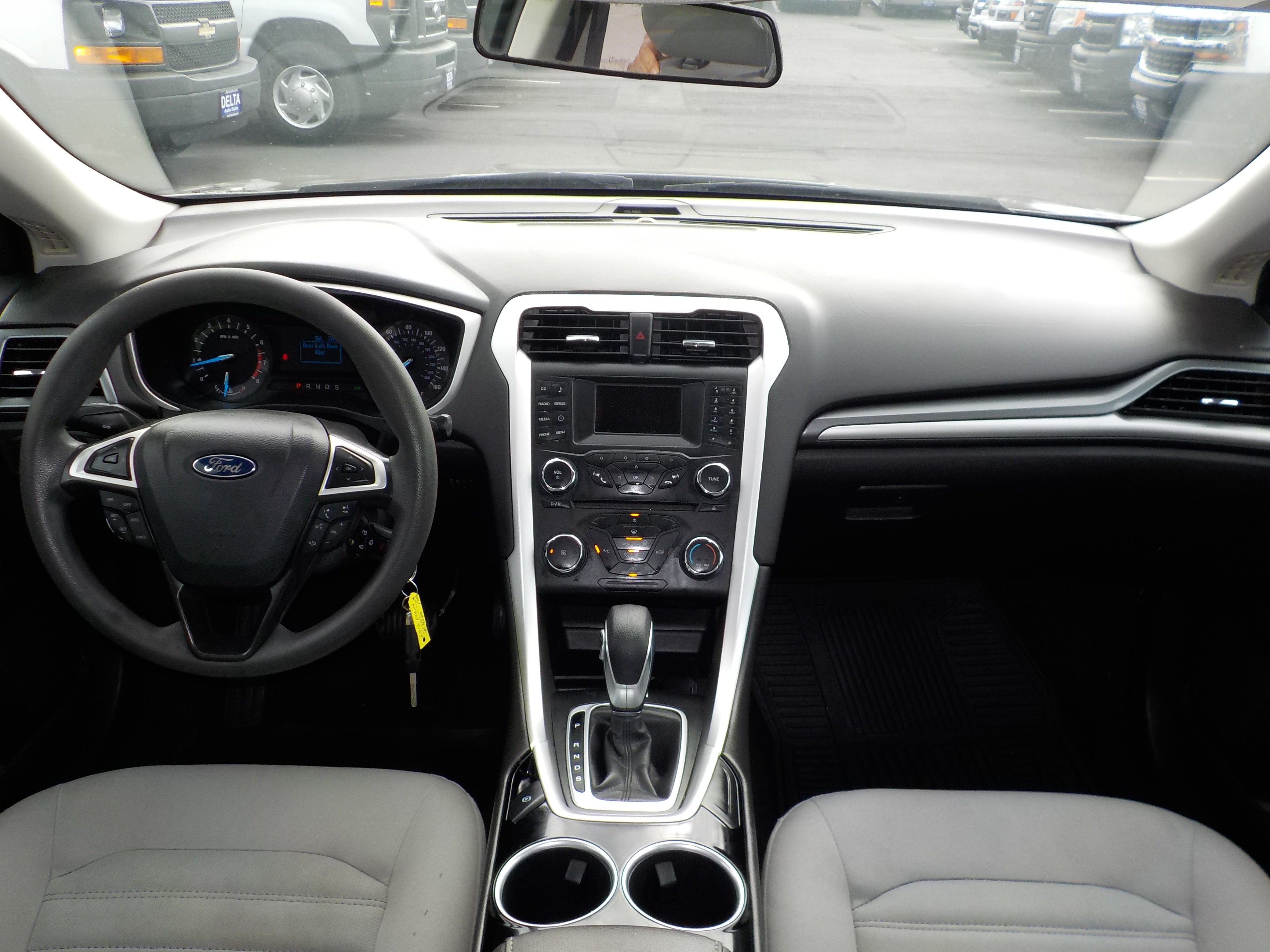 Used 2013 Ford Fusion S FWD image 18