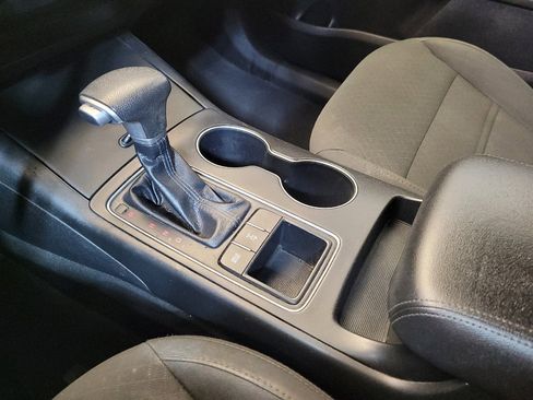 Used 2020 Kia Sorento LX AWD/4WD image 26