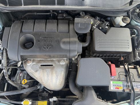 Used 2011 Toyota Camry LE w/ LE Extra-Value Pkg FWD image 21