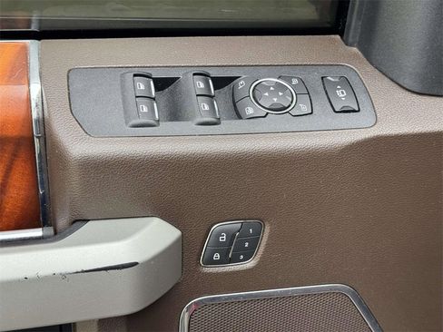 Used 2019 Ford F250 King Ranch w/ King Ranch Ultimate Package image 19