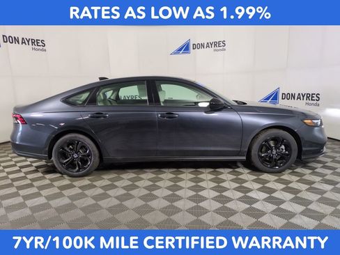 Certified 2025 Honda Accord SE image 6