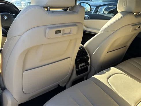 Used 2020 BMW X5 sDrive40i w/ Premium Package image 13