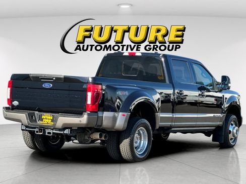 Certified 2022 Ford F350 King Ranch w/ King Ranch Ultimate Package AWD/4WD image 3