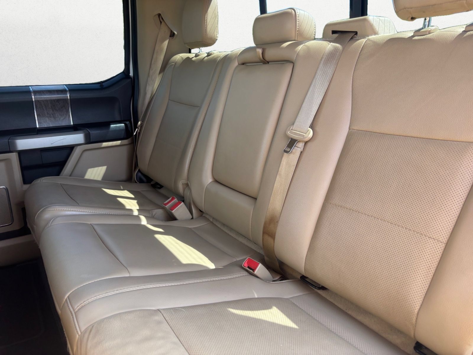 Used 2019 Ford F450 Lariat w/ Lariat Ultimate Package AWD/4WD image 11