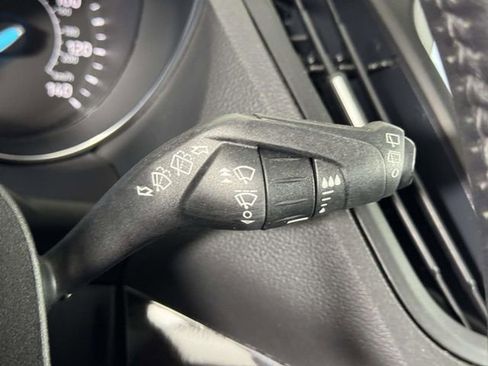 Used 2018 Ford Escape Titanium AWD/4WD image 24