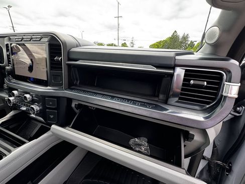 Used 2024 Ford F350 Limited w/ FX4 Off-Road Package AWD/4WD image 35