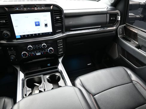 Used 2023 Ford F250 Lariat w/ Lariat Ultimate Package AWD/4WD image 42