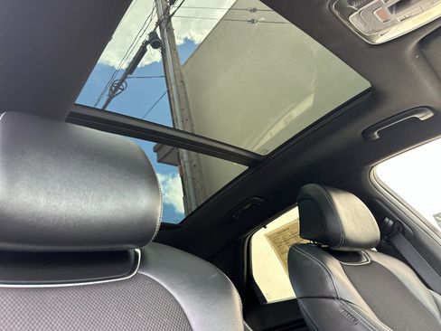 Used 2023 Genesis GV70 2.5T Sport Prestige w/ Sport Prestige Package image 19