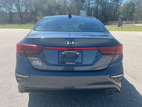 Used 2019 Kia Forte LXS image 10