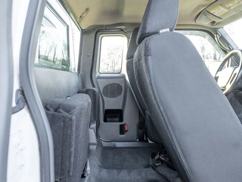 Used 2011 Ford Ranger XLT image 14