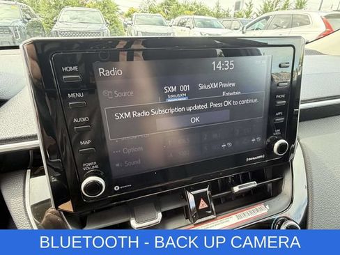 Used 2022 Toyota Corolla Cross XLE w/ Convenience Package AWD/4WD image 3