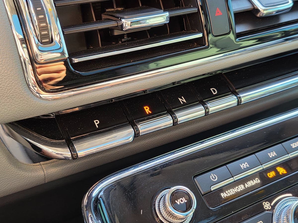 Used 2018 Lincoln Navigator L Select w/ Technology Package RWD image 45
