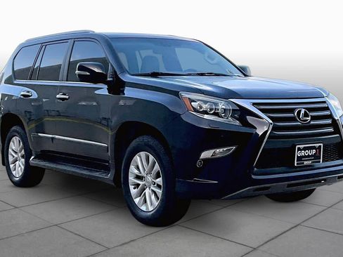 Used 2014 Lexus GX 460 w/ Premium Package AWD/4WD image 2