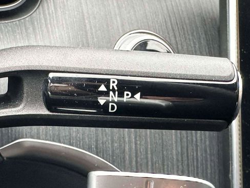 Used 2025 Mercedes-Benz C 300 4MATIC Sedan image 21