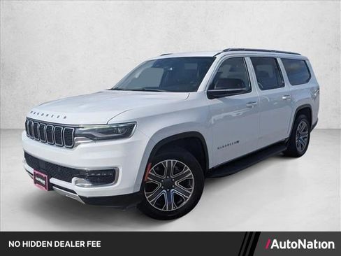 Used 2024 Jeep Wagoneer L Series II RWD image 1