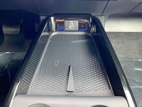 Used 2025 Ford Mustang Mach-E Select image 31