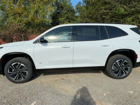 New 2026 Buick Enclave Sport Touring w/ Super Cruise Package image 5