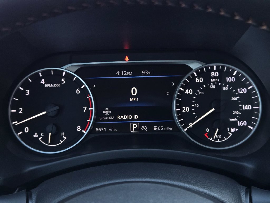 Certified 2024 Nissan Sentra SR FWD image 26