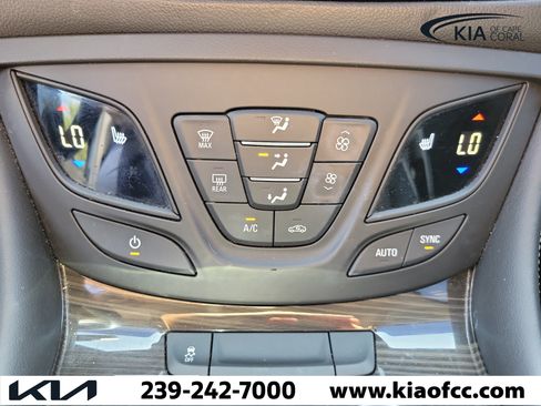 Used 2020 Buick Envision Essence FWD image 29