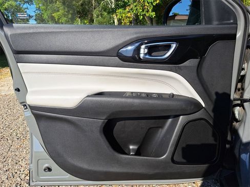 Used 2022 Jeep Compass Limited image 25