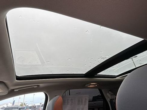 Certified 2018 Ford Edge SEL w/ Equipment Group 201A image 23