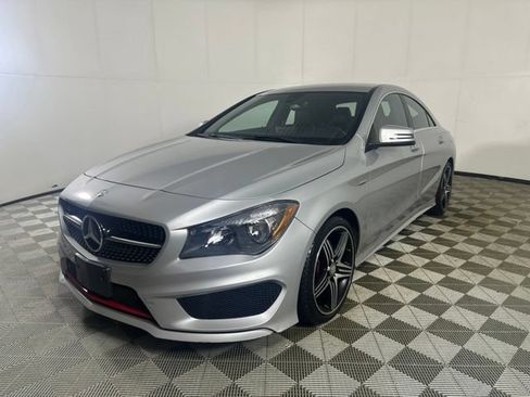 Used 2015 Mercedes-Benz CLA 250 image 3