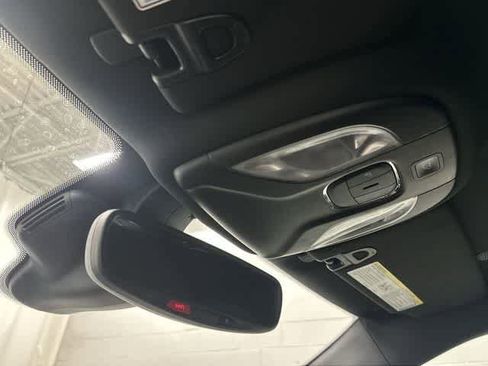 Used 2026 Jeep Compass Limited image 21