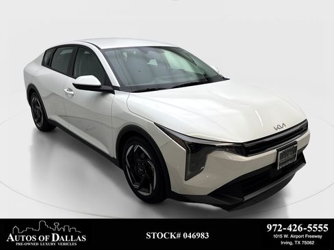 Used 2025 Kia K4 EX FWD image 1