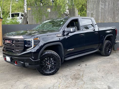 Used 2022 GMC Sierra 1500 AT4X AWD/4WD image 1