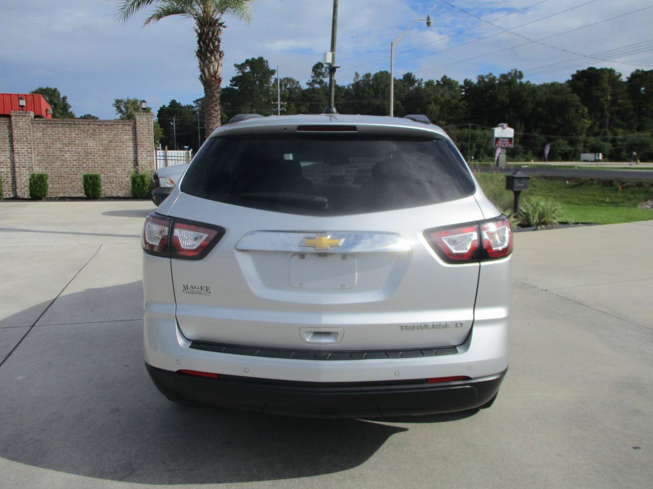 Used 2016 Chevrolet Traverse LT FWD image 24