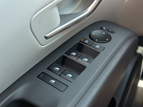 New 2026 Hyundai Tucson Limited AWD/4WD image 24