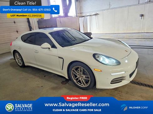 Used 2014 Porsche Panamera 4 AWD/4WD image 5