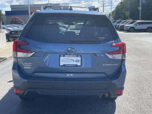 Used 2021 Subaru Forester Premium AWD/4WD image 6