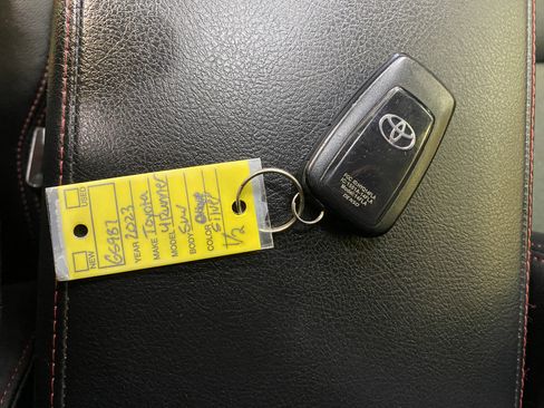 Used 2023 Toyota 4Runner TRD Off-Road Premium image 44