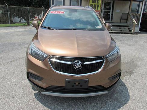 Used 2017 Buick Encore Preferred FWD image 2