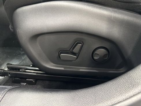 New 2025 Jeep Compass Limited w/ Sun & Sound Group image 14