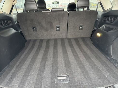 Used 2017 Ford Edge Titanium w/ Equipment Group 301A image 5