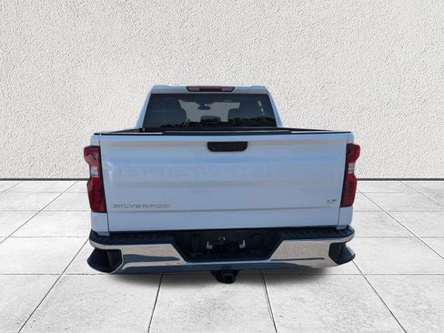 Used 2025 Chevrolet Silverado 1500 LT image 4