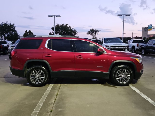 Used 2019 GMC Acadia SLT FWD image 4