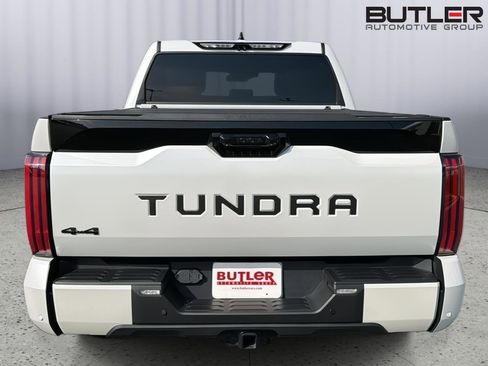 Used 2022 Toyota Tundra Platinum AWD/4WD image 5