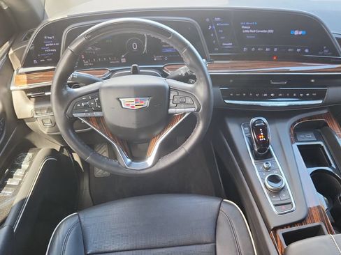Used 2023 Cadillac Escalade ESV Premium Luxury AWD/4WD image 13