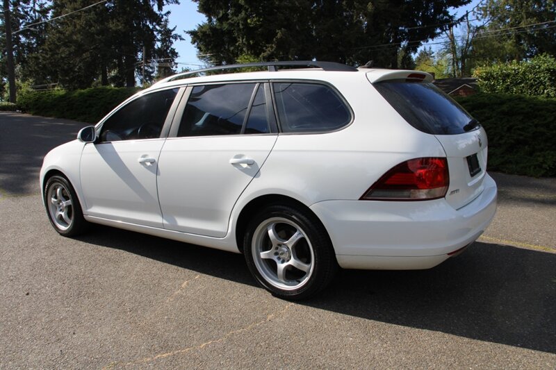 Used 2014 Volkswagen Jetta TDI FWD image 4