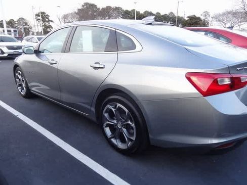 Used 2023 Chevrolet Malibu LT image 9