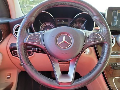 Used 2017 Mercedes-Benz GLC 300 image 16