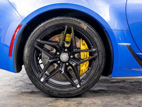 Used 2019 Chevrolet Corvette ZR1 RWD image 24