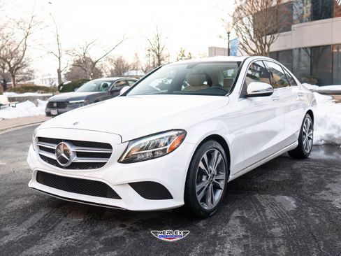 Used 2021 Mercedes-Benz C 300 Sedan image 3