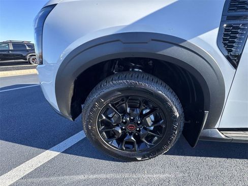 New 2026 Nissan Armada PRO-4X w/ Captain's Chari Seat Package image 10