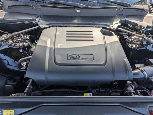 New 2026 Land Rover Discovery S AWD/4WD image 18